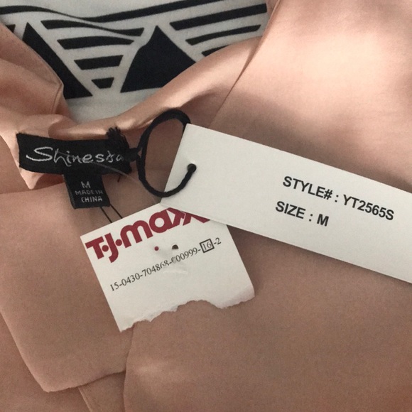 Blouse - Picture 4 of 4